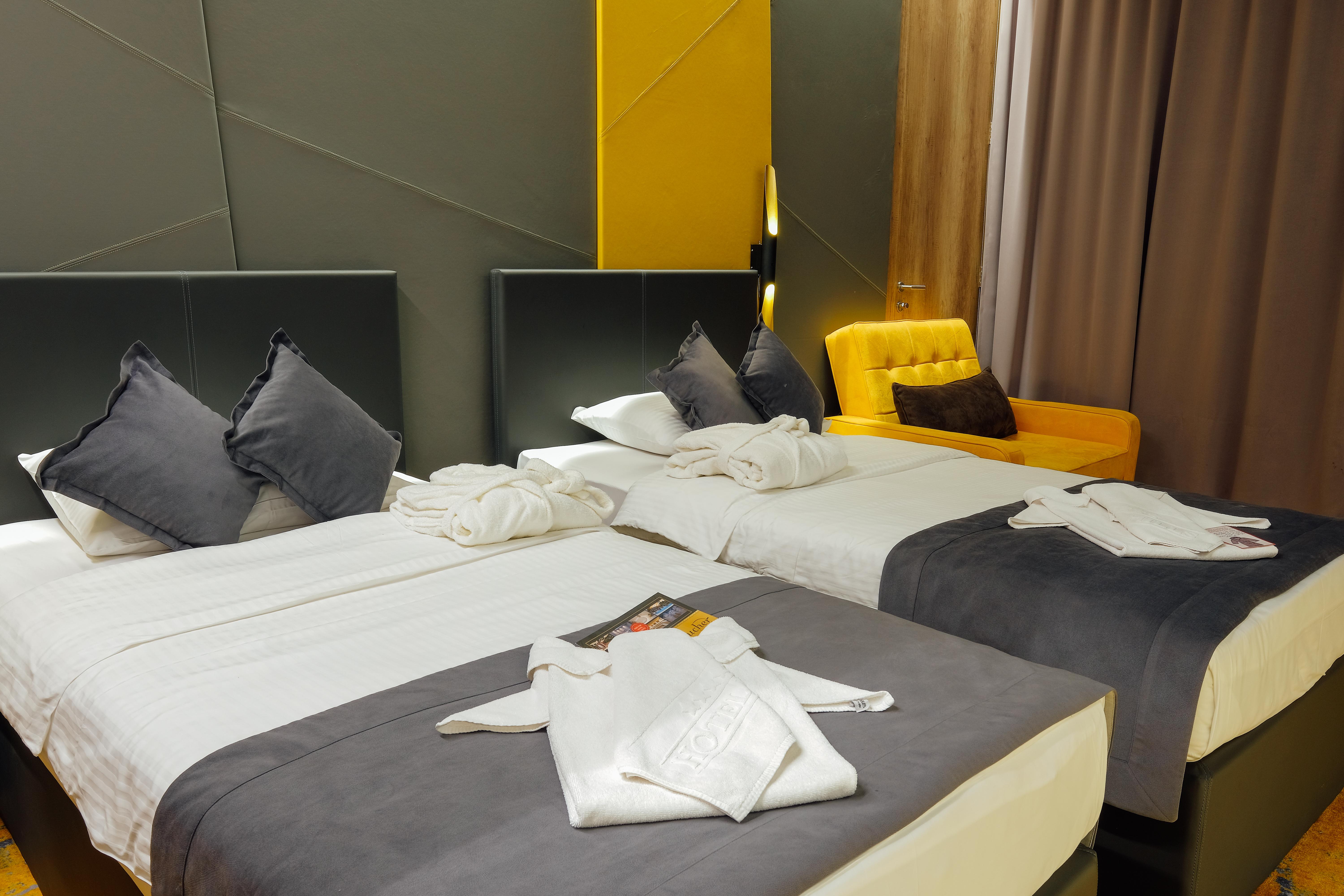 Hotel Hills Sarajevo Congress & Thermal Spa Resort Ilidža Exterior foto A room at the hotel